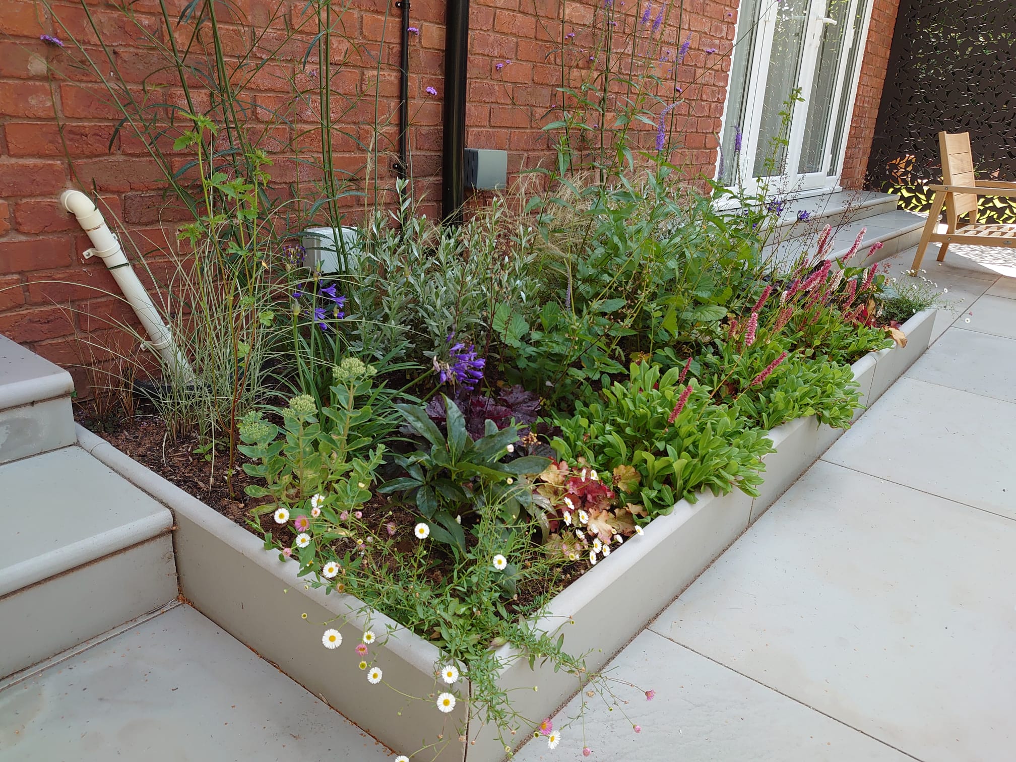 patio planting border